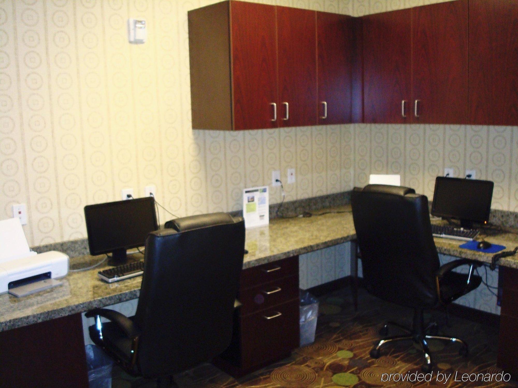 Holiday Inn Express & Suites Clovis Fresno Area By Ihg Instalações foto