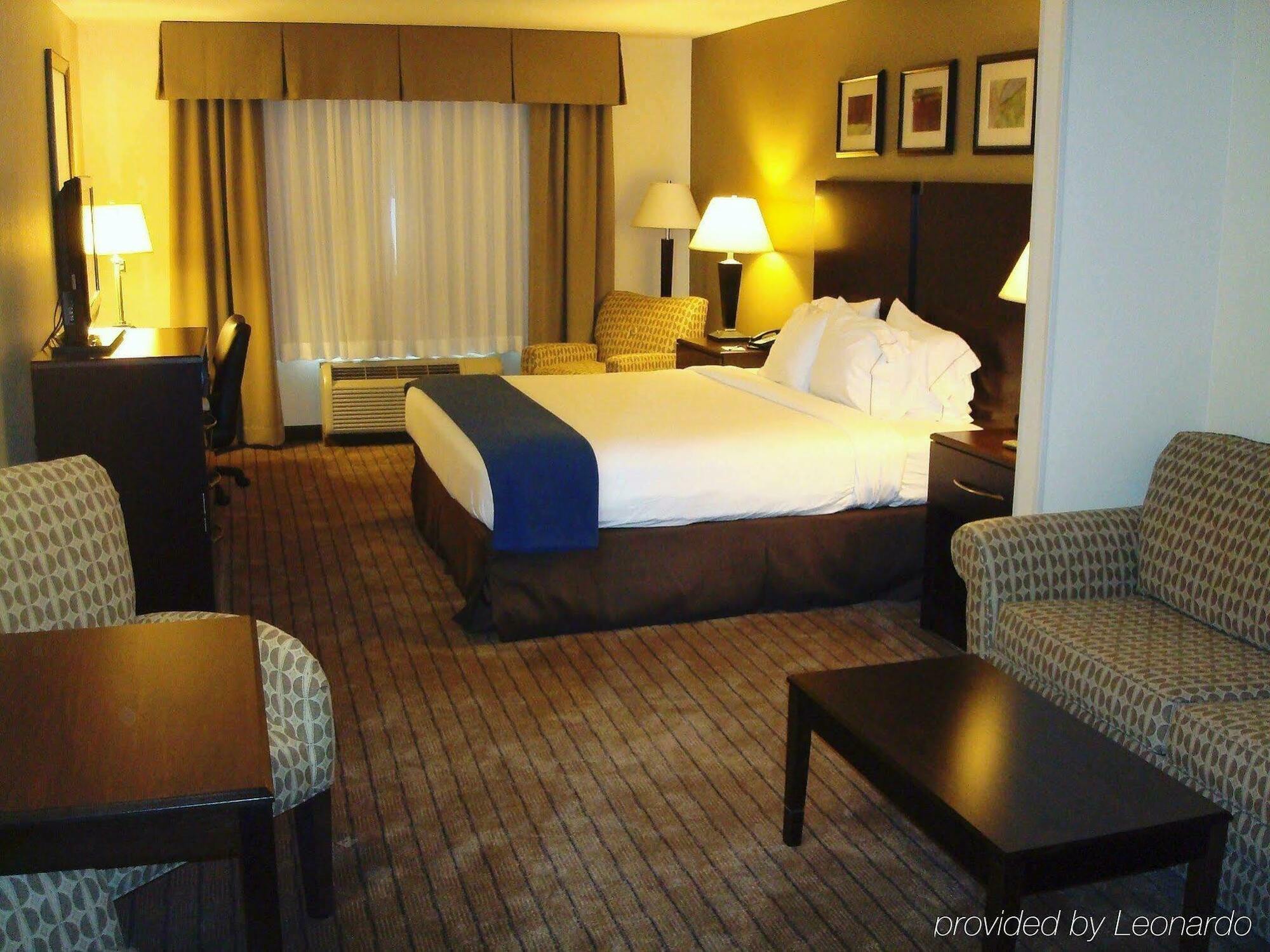 Holiday Inn Express & Suites Clovis Fresno Area By Ihg Quarto foto